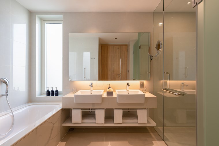 Ocean Beach Front Pool Pavillion 3 Bedrooms Ground Floor